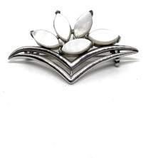 Oya Silver Lotus Işığı Sedefli Gümüş Broş
