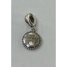 Cesur Sallantılı Charm