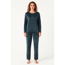 Pemilo Kadın 13166-2688 Uzun Kol Kadife Pijama Takımı