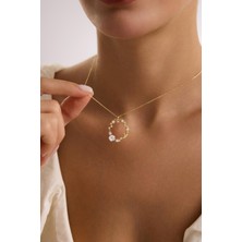 925 Ayar Gümüş Gold Kaplama Manolya Çiçeği Işıltılı Daire Model Kolye