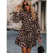 Gökyüzü Moda Kadın Uzun Kollu Yakadan Bağcıklı Modal Leopar Desenli Mini Elbise
