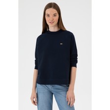 U.S. Polo Assn. Kadın Lacivert Regular Bisiklet Yaka Basic Sweatshırt 50313610-VR033