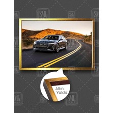 Yolda Audi Rs6 Spor Araba Hız Tutkusu Çerçeveli Yatay Kanvas Tablo