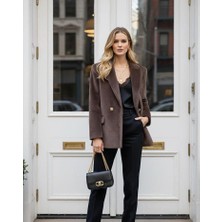 Yumuşak Dokulu Uzun Kollu Kadın Ceket