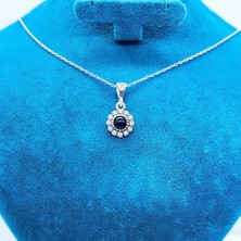 Yuvarlak Model Zirkon ve Oltu Taşı İşçilikli 925 Ayar Gümüş Kolye