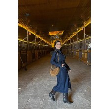 Beli Kuşaklı Düğme Detaylı Kot Elbise Rins Yıkama