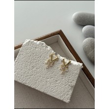 Taşlı Nal Model Gold Renk Küpe