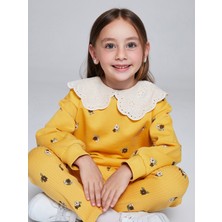 Lc Waikiki Yeni Sezon Bebe Yaka Çiçek Baskılı Kız Çocuk Sweatshirt