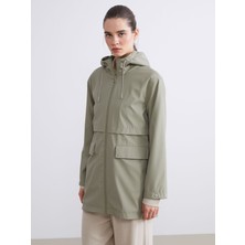 Lc Waikiki Yeni Sezon Kapüşonlu Kadın Yağmurluk