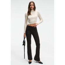 Grimelange CALIDA Kadın Dik Yaka Fitilli Görünümlü Slim Fit Triko Ekru Kazak