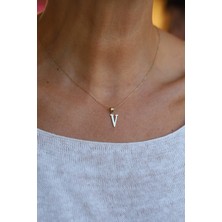 14 Ayar Altın Plaka V Harf Kolye Ucu