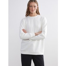 Lc Waikiki Yeni Sezon Bisiklet Yaka Taşlı Kadın Sweatshirt