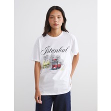 Lc Waikiki Yeni Sezon Bisiklet Yaka Istanbul Baskılı Kadın Tişört