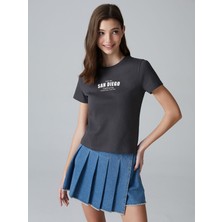 Lc Waikiki Yeni Sezon Bisiklet Yaka San Diego Baskılı Genç Kız Tişört