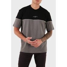 Armani Exchange % 100 Pamuk Regular Fit Bisiklet Yaka Renk Bloklu T Shirt Erkek T Shirt XM001034 AF10362 MC225