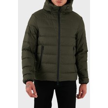 Emporio Armani Kapitoneli 4g Logolu Regular Fit Kapüşonlu Mont Erkek Mont EM003043 AF15384 U8120