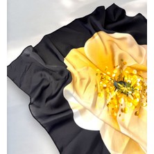 Saten Kumaş Modern Desenli Fular 47X47CM