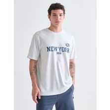 Lc Waikiki Yeni Sezon Bisiklet Yaka New York Baskılı Penye Erkek Tişört