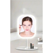 Bavella Dikdörtgen Işıklı Makyaj Aynası Pembe Şarjlı Plastik Malzemeden Üretilmiş 3 Renk Ledli Tasarım