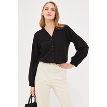 Kadın Siyah Kolu Lastikli Bürümcük Gömlek ARM-24K001002