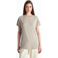 Lc Waikiki Yeni Sezon Bisiklet Yaka Kadın Tişört