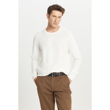 Pamuklu Standart Fit Normal Kesim Bisiklet Yaka Jakarlı Triko Kazak