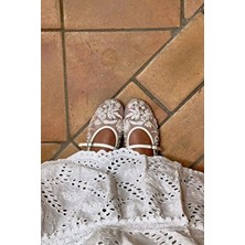 Bufu Ekru Boncuk Işlemeli Kadın Babet Poliüretan Malzeme ile Günlük Kullanım İçin Düz Taban