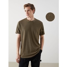 Lc Waikiki Yeni Sezon Bisiklet Yaka Kısa Kollu Erkek Dokulu Tişört