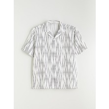 Lc Waikiki Yeni Sezon Regular Fit Resort Yaka Kısa Kollu Desenli Erkek Gömlek