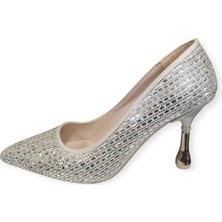 Beet 25BK238.38 Sivri Burun Taş Detaylı Kadın Stileto