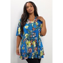 Büyük Beden Kısa Kollu V Yaka Baskılı T-Shirt 304339