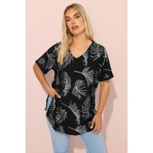 Büyük Beden Kısa Kollu Bisiklet Yaka Baskılı Yırtmaçlı Uzun T-Shirt 303780