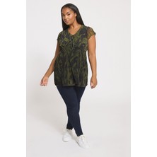 Büyük Beden Kısa Kollu V Yaka Astarlı Transparan T-Shirt 304315