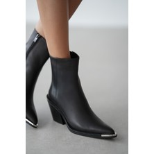 Velisse Hakiki Deri Yandan Fermuarlı Sivri Burun Kadın Bot- Siyah