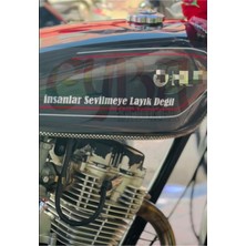 Insanlar Sevilmeye Layık Değil Motorsiklet Yazı Sticker Araç Arkası