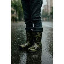 Minibonito Unisex Çocuk PVC Malzemeden Yapılmış Kamuflaj Desenli Yağmur Çizmesi Kaymaz ve Rahat Taban