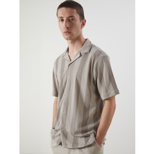 Lc Waikiki Yeni Sezon Regular Fit Kısa Kollu Desenli Erkek Gömlek