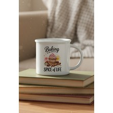 Baking Is The Spice Of Love Baskılı Enamel Görünümlü Seramik Vintage Kupa Bardak