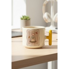 Sonbahar Temalı Mum Baskılı Sarı Renkli T Kulplu Latte Fincanı Kupa