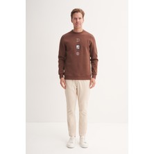 Cazador 53610 Kahverengi Erkek Bisiklet Yaka Baskılı Regular Fit Sweatshirt