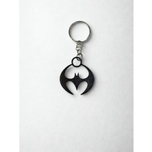 3D Baskı Batman Logolu Anahtarlık – Karanlığın Sembolü