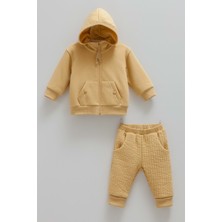Anımals World Kanguru Cepli Sırt Nakışlı Kapüşonlu Üçlü Alt Üst Takım - Caramell  - TKE2097 - Sarı - 3 - 6 Ay - TKE2097-SARI-3 - 6 Ay Sarı