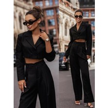 Siyah Crop Ceket Pantolon Takımı