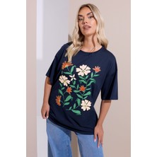 Büyük Beden Bisiklet Yaka Kısa Kollu Çiçek Desenli T-Shirt 304198
