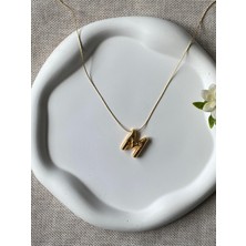 Kadın Balon M Harf Kolye - Bombeli Harf Kolye