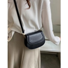 Retro Mila Çapraz Askılı Omuz Çantası