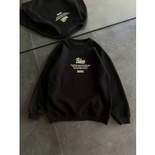 Kışlık Bisiklet Yaka Ön ve Arka Baskılı Sweatshirt - Siyah