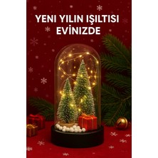 Yeni Yıl Ruhunu Yansıtan LED Işıklı 2 Li Yılbaşı Kar Efektli Çam Ağacı Hediye Paketi Temalı Fanus