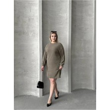 Büyük Beden Uzun Kollu Bisiklet Yaka Düz Kesim Elbise 106-97