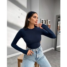 Uzun Kollu Basic Parmak Geçirmeli Body